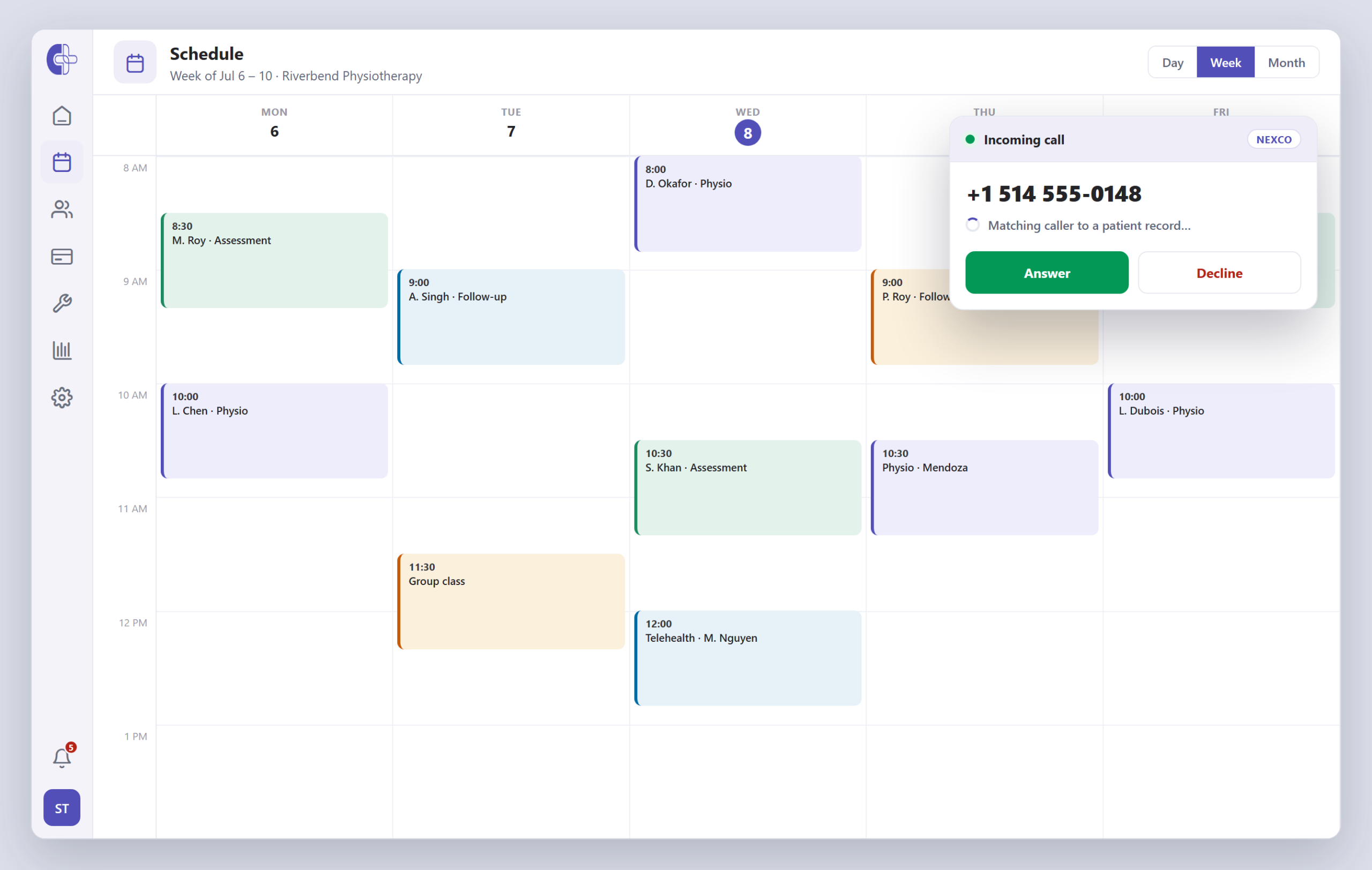 The Clinicmaster weekly schedule with an incoming-call notification from +1 514 555-0148 as Clinicmaster matches the caller to a patient record.